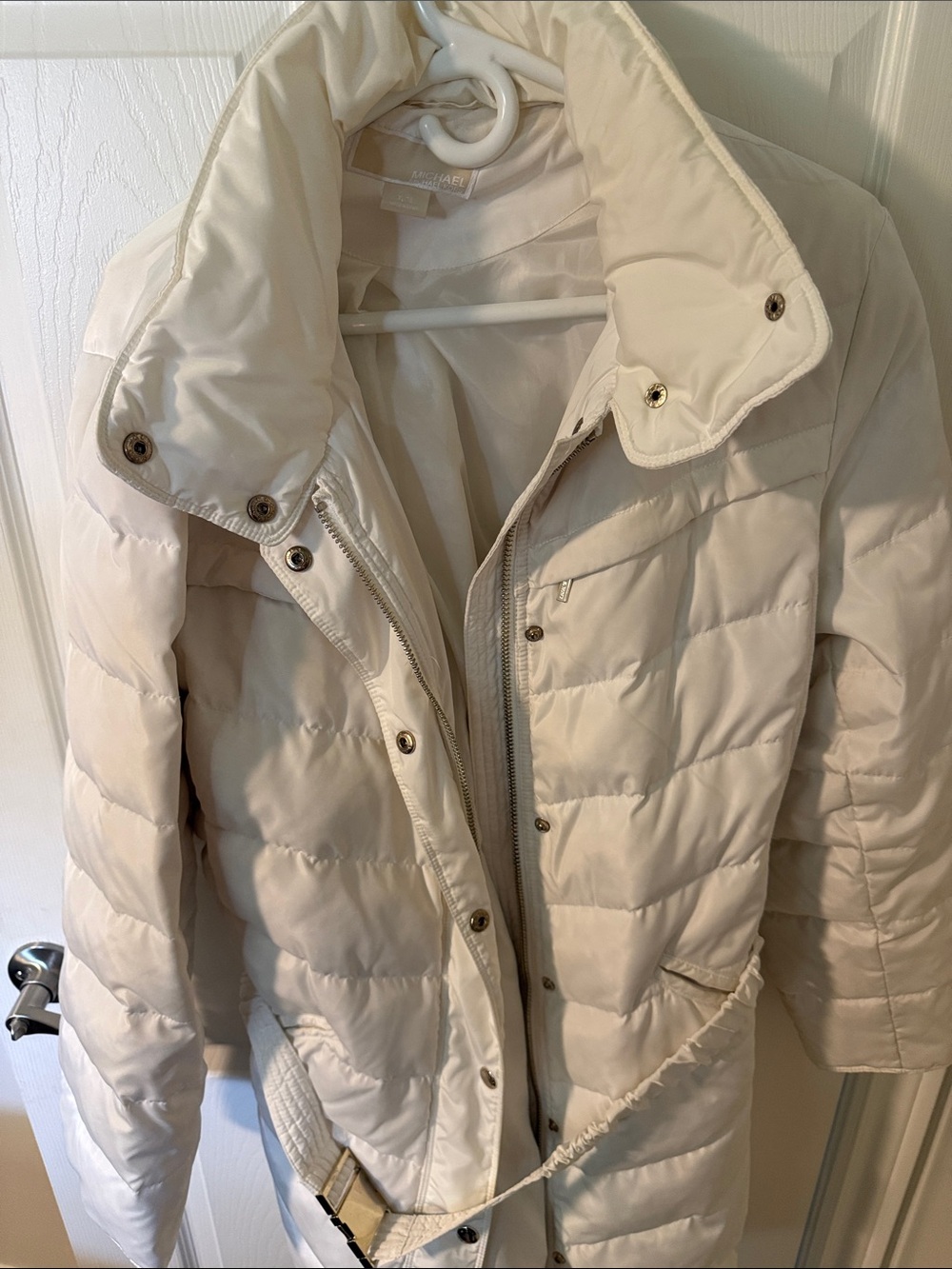 MICHAEL Michael Kors Cream Quilted Puffer Coat with Belted Waist